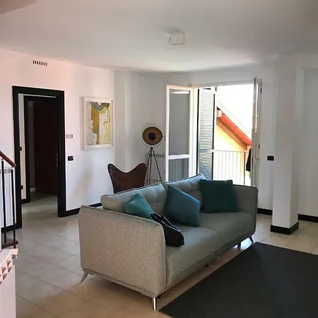 Maison Du Mira